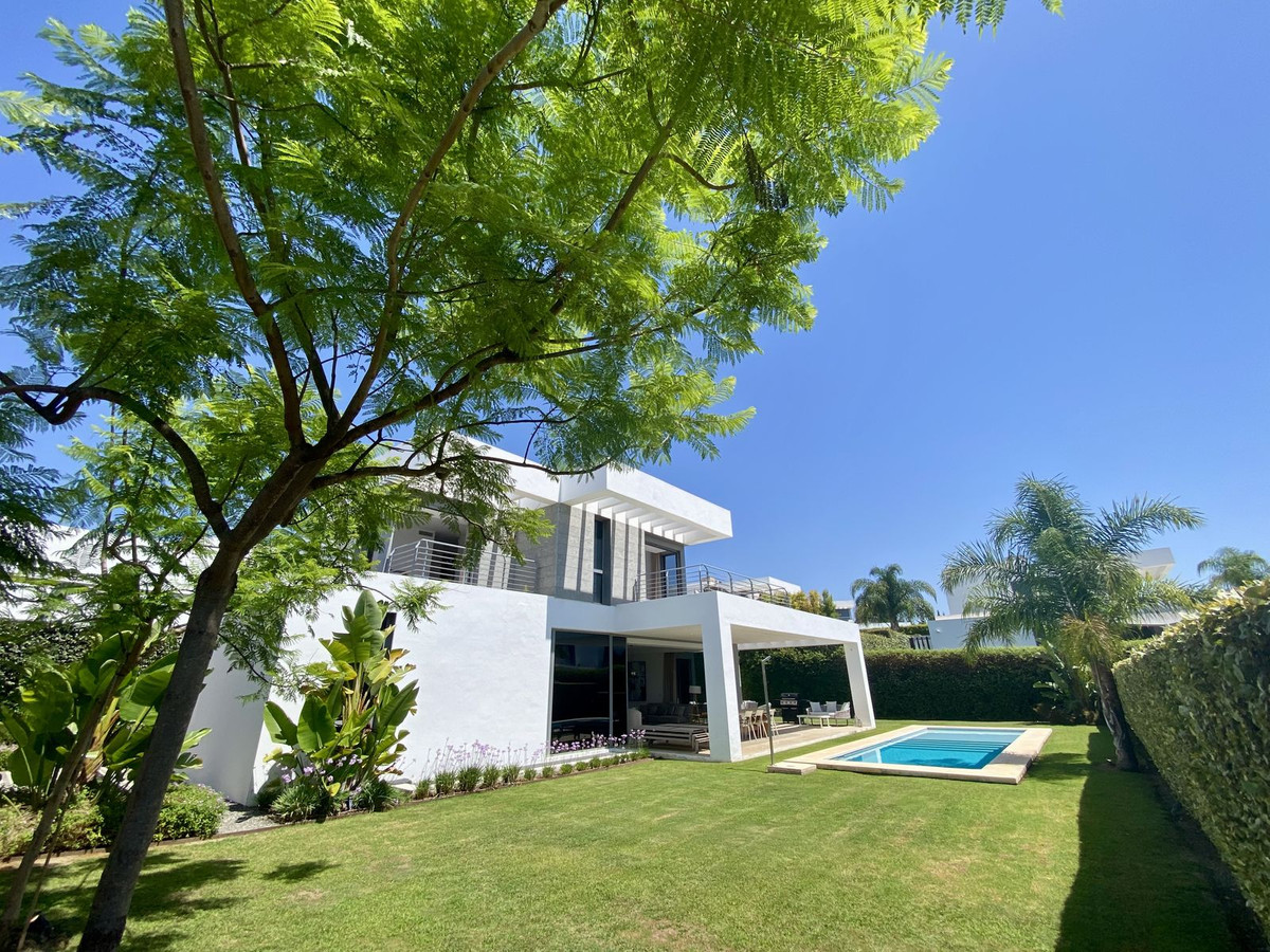 Huis te koop in Cancelada | 5 slaapkamers H5128939