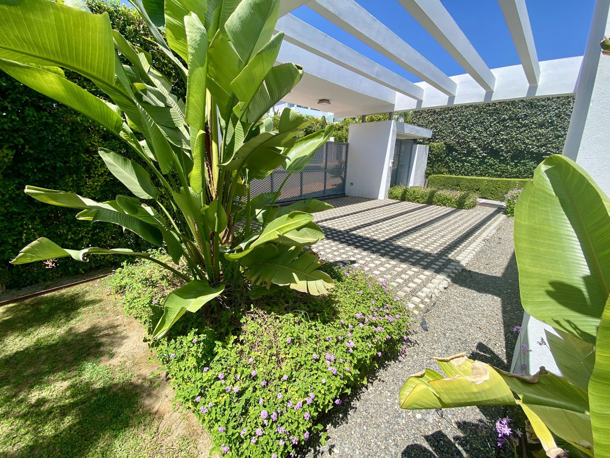 Huis te koop in Cancelada | 5 slaapkamers H5128939