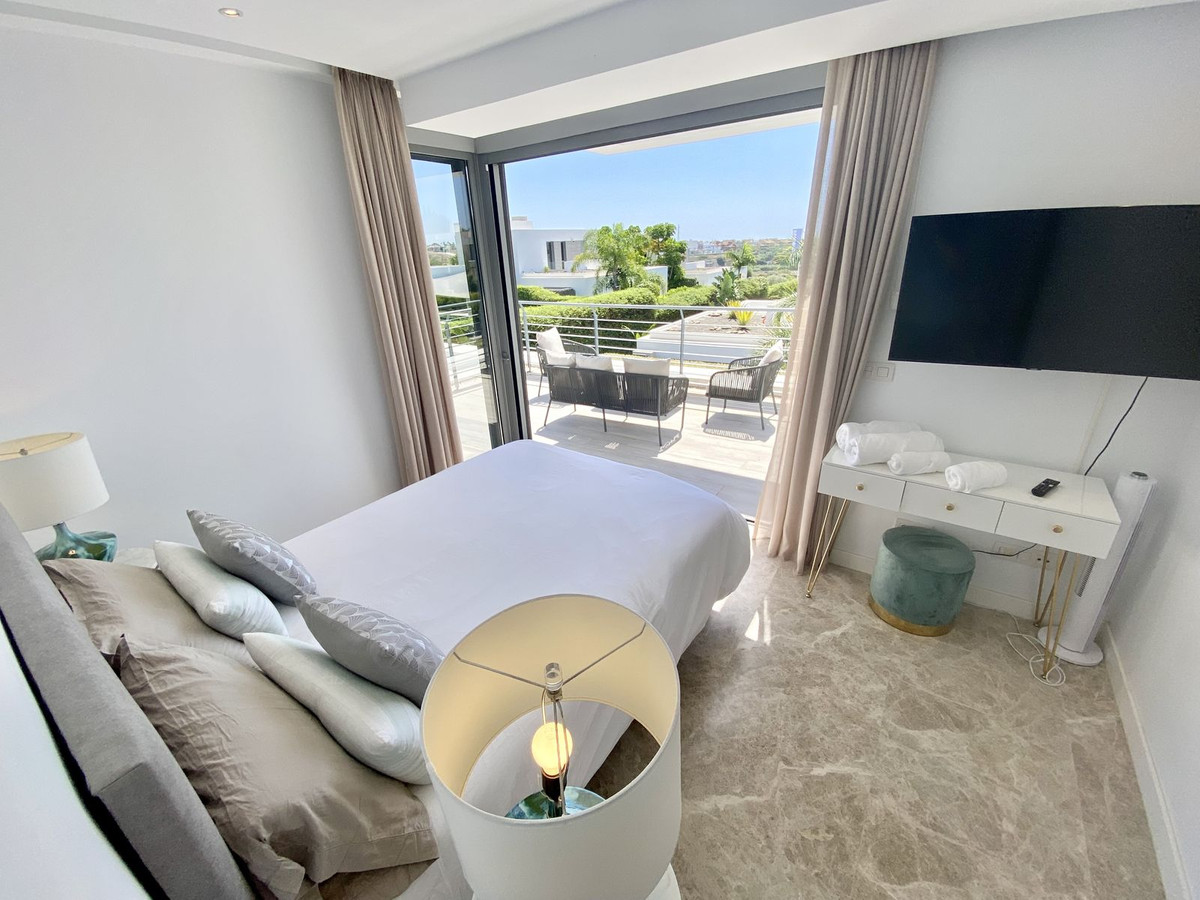 Huis te koop in Cancelada | 5 slaapkamers H5128939