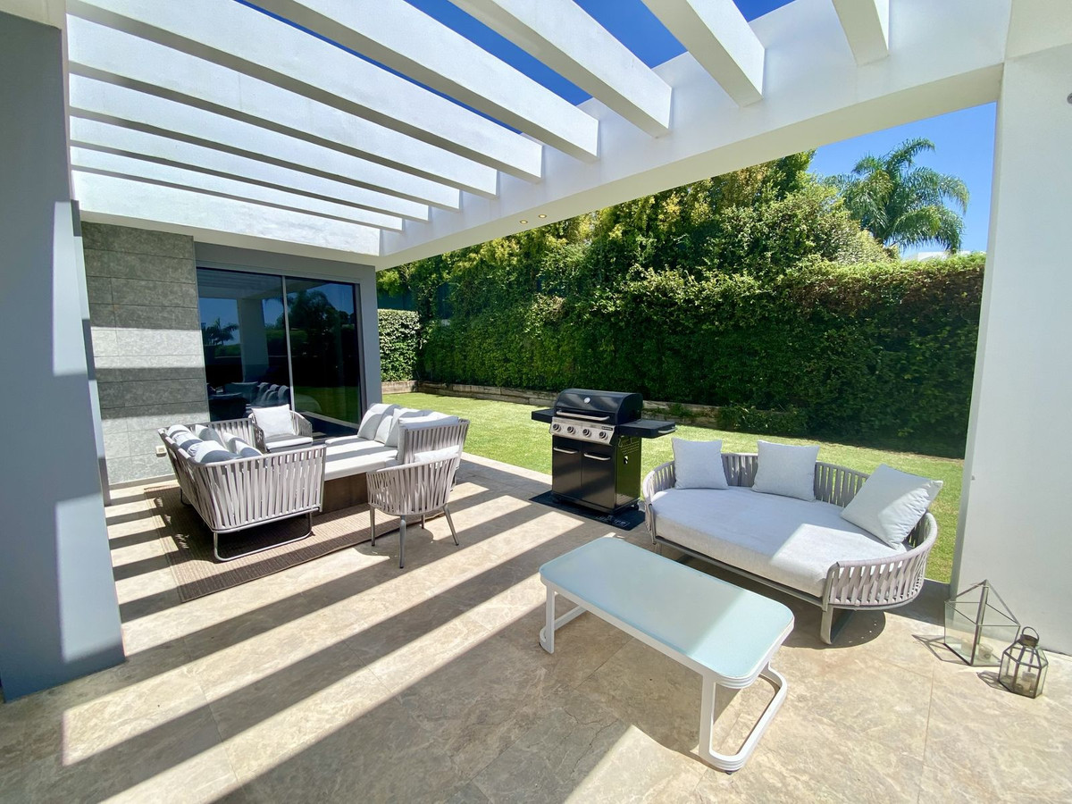 Huis te koop in Cancelada | 5 slaapkamers H5128939