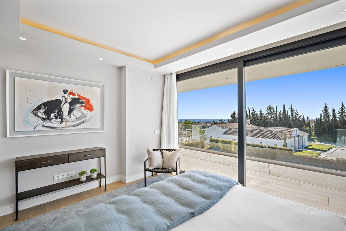 Huis te koop in Cancelada | 5 slaapkamers H5131003