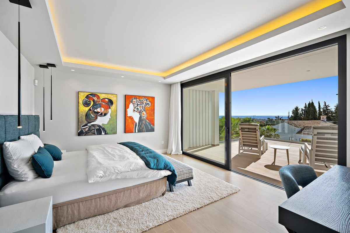 Huis te koop in Cancelada | 5 slaapkamers H5131003