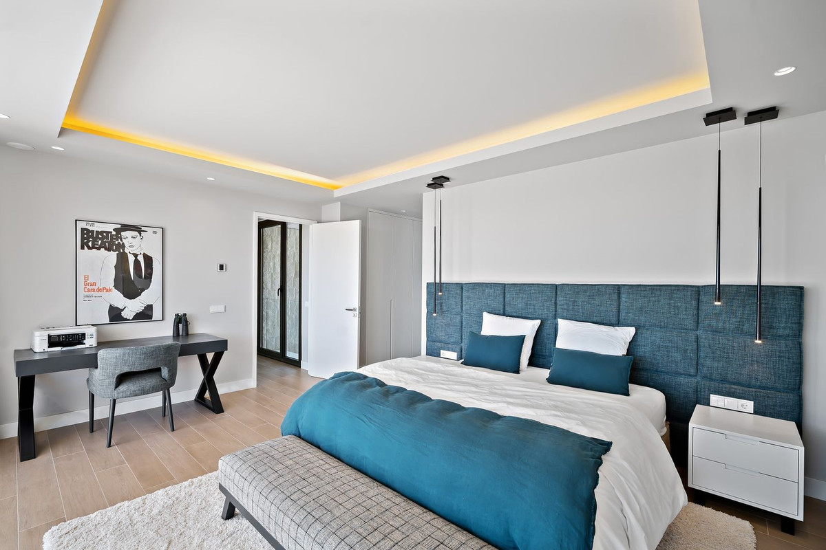 Huis te koop in Cancelada | 5 slaapkamers H5131003
