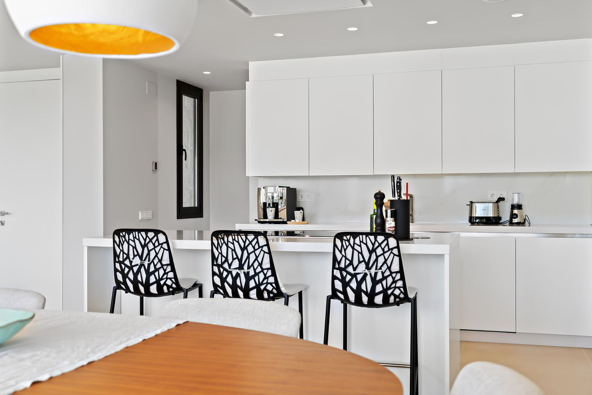 Huis te koop in Cancelada | 5 slaapkamers H5131003