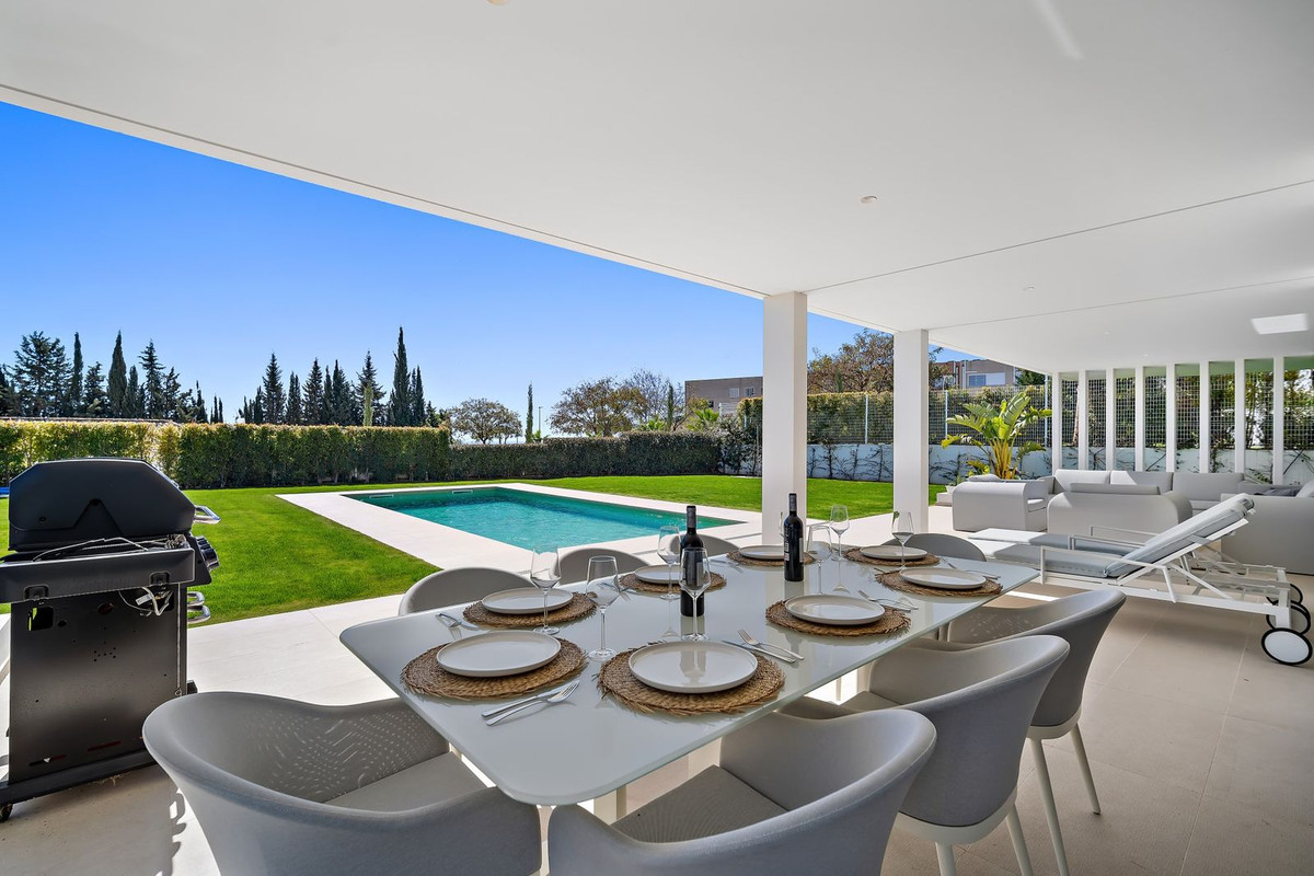 Huis te koop in Cancelada | 5 slaapkamers H5131003