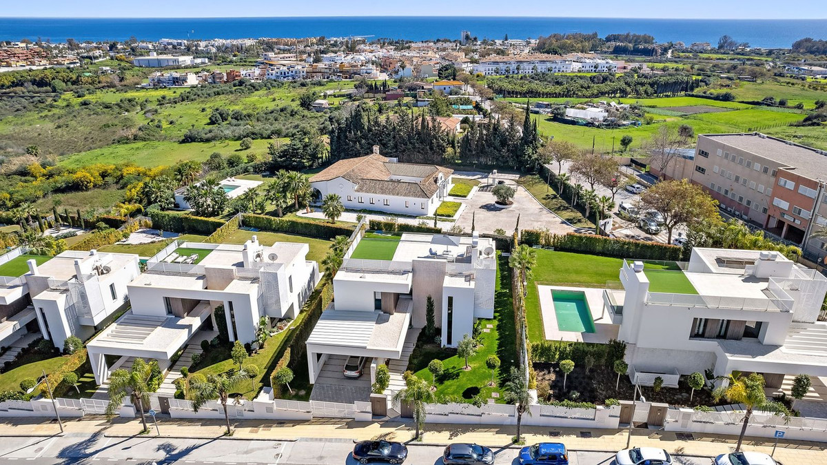 Huis te koop in Cancelada | 5 slaapkamers H5131003