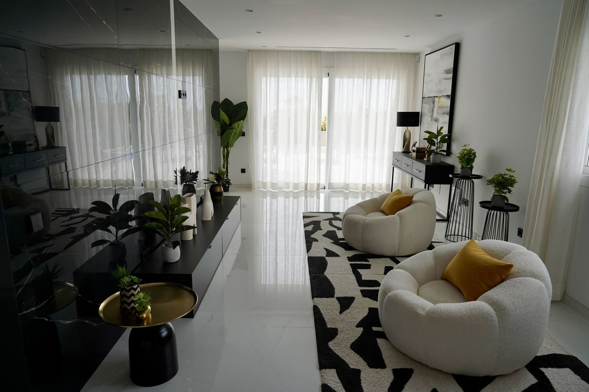 Huis te koop in Cancelada | 5 slaapkamers H5151661
