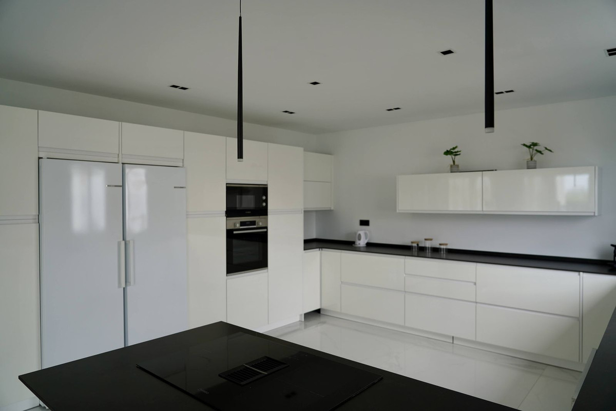 Huis te koop in Cancelada | 5 slaapkamers H5151661