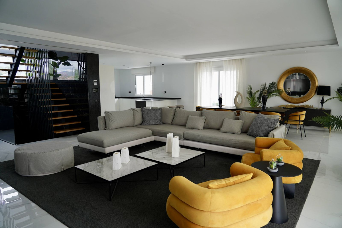 Huis te koop in Cancelada | 5 slaapkamers H5151661