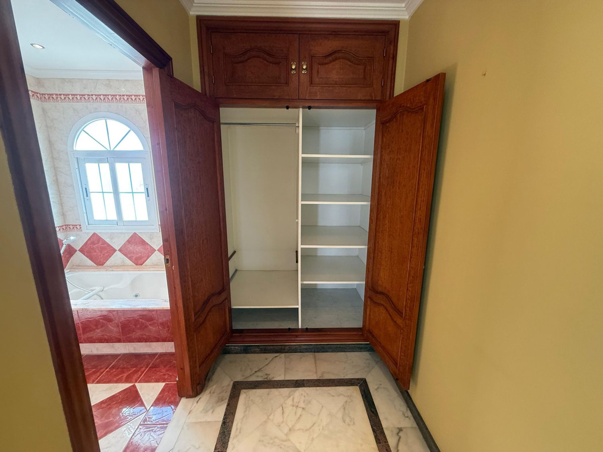 Property main view 50