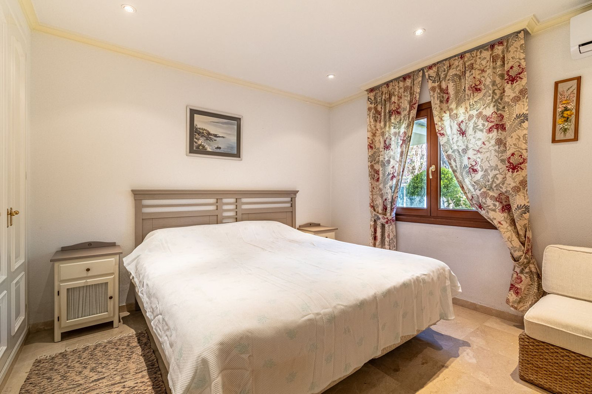 Huis te koop in Cancelada | 5 slaapkamers H5364118