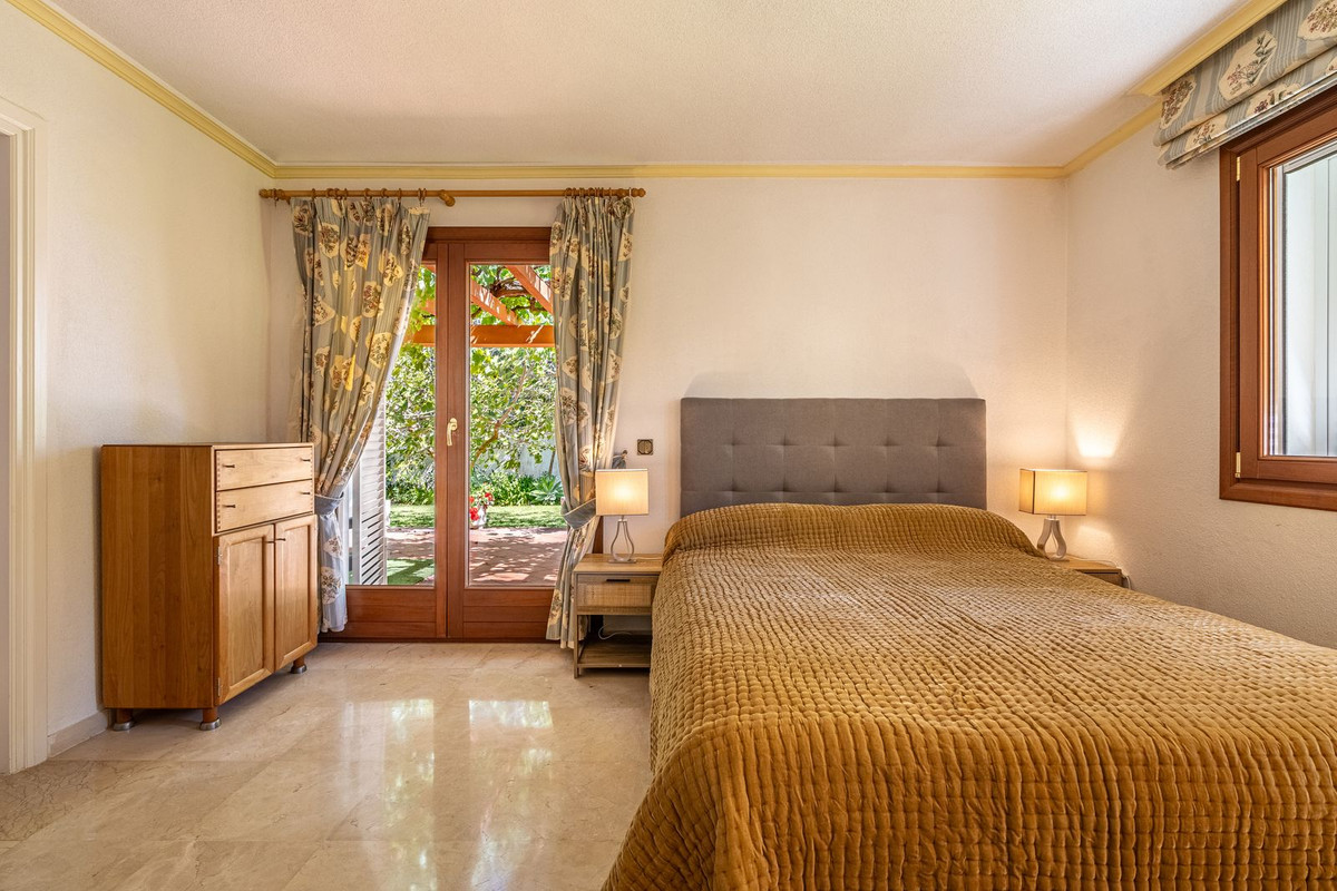 Huis te koop in Cancelada | 5 slaapkamers H5364118