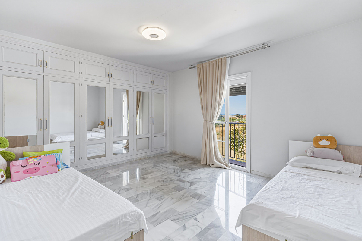Huis te koop in Cancelada | 5 slaapkamers H5442358