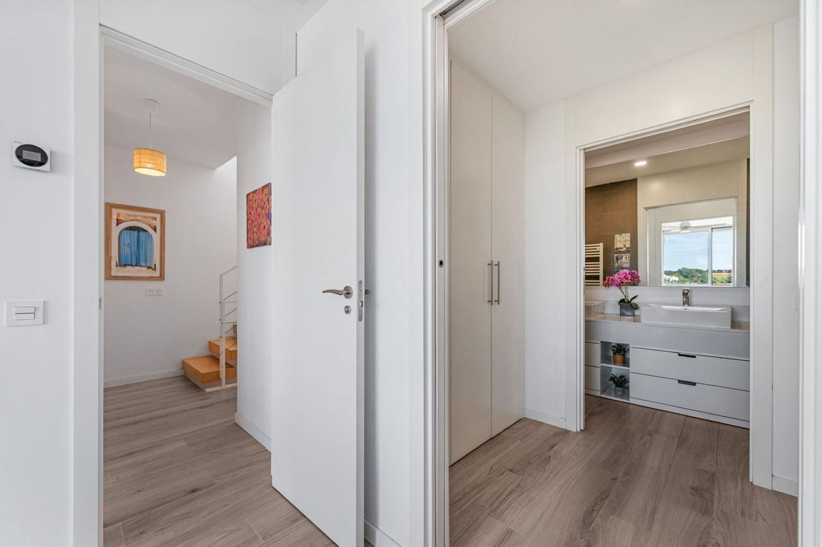 Huis te koop in Cancelada | 3 slaapkamers H5460433