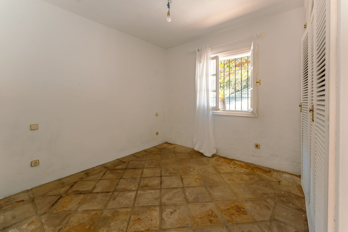 Property main view 33