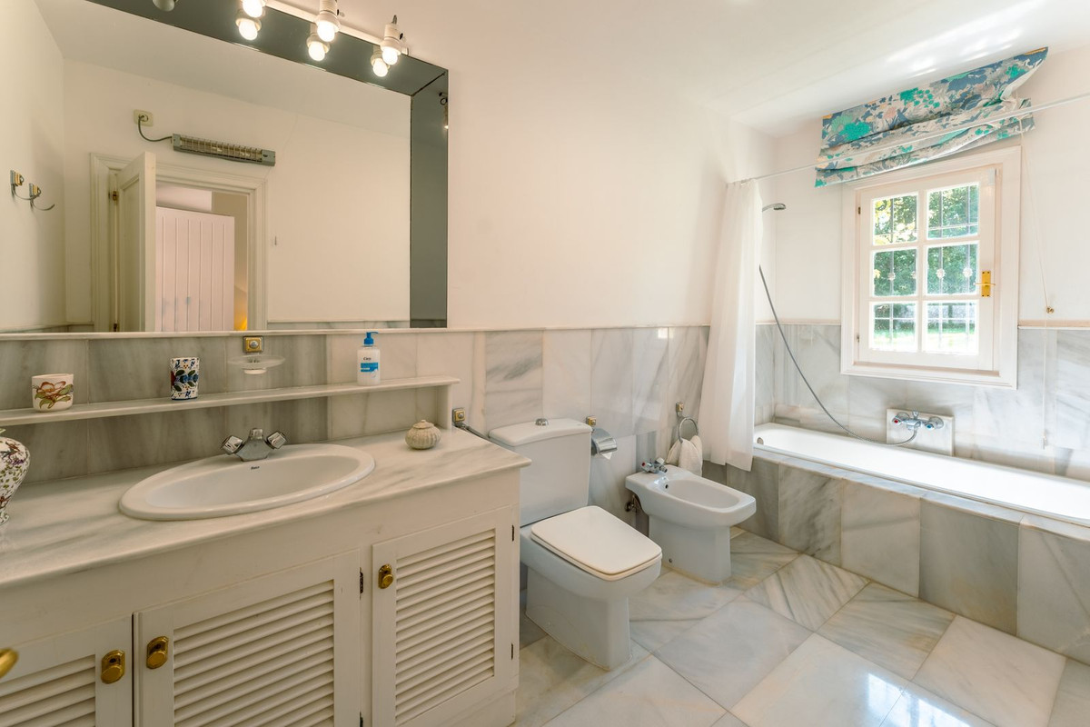 Property main view 40