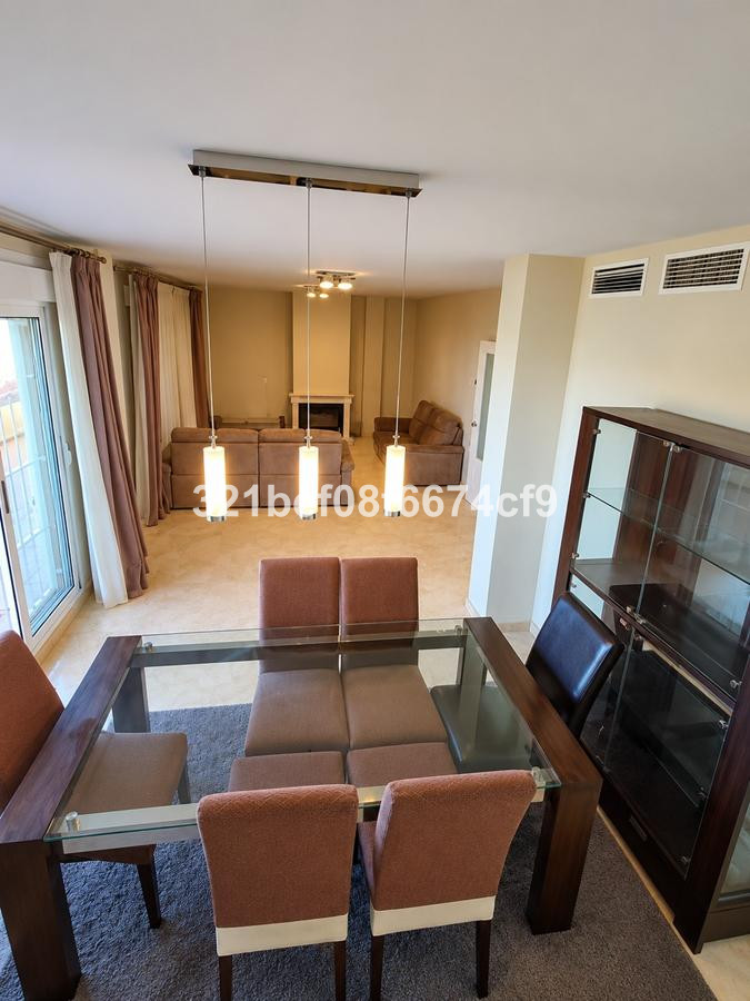 Huis te koop in Cancelada | 4 slaapkamers H5489857