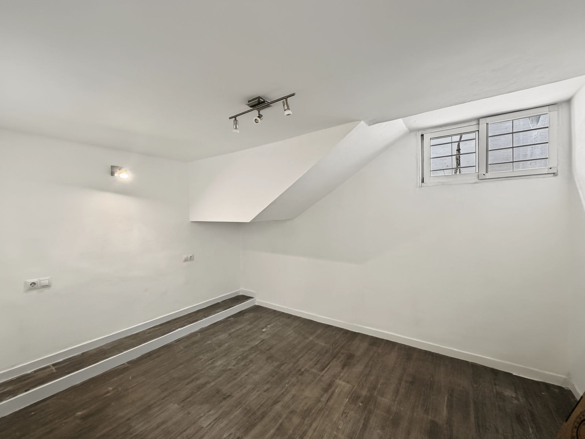 Property main view 40