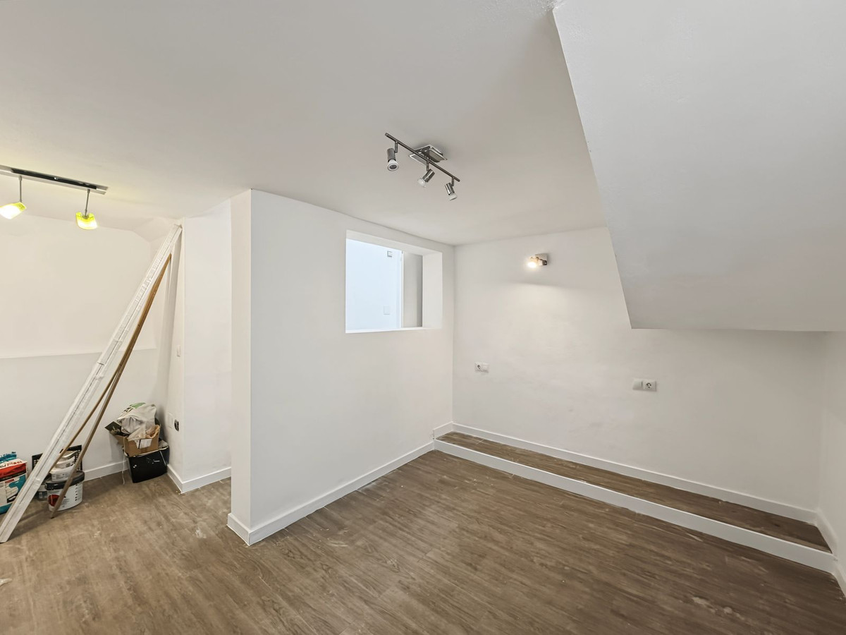 Property main view 42