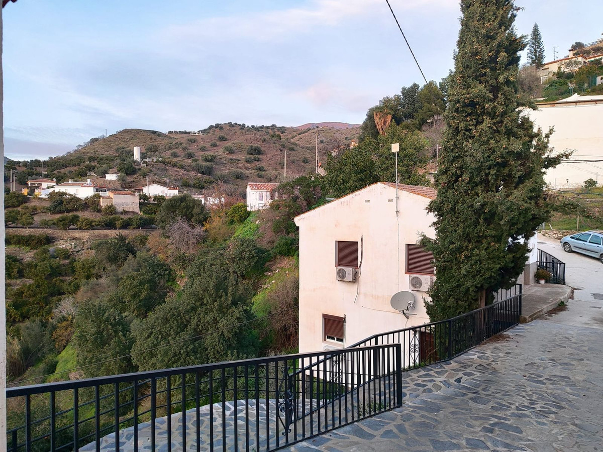 Semi-Vrijstaande Villa in Canillas de Aceituno-42