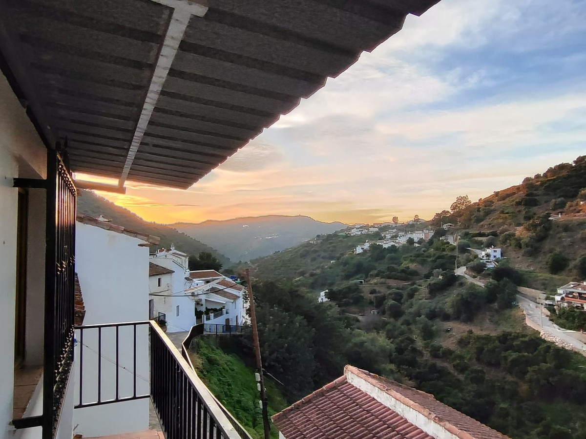 Semi-Vrijstaande Villa in Canillas de Aceituno-7