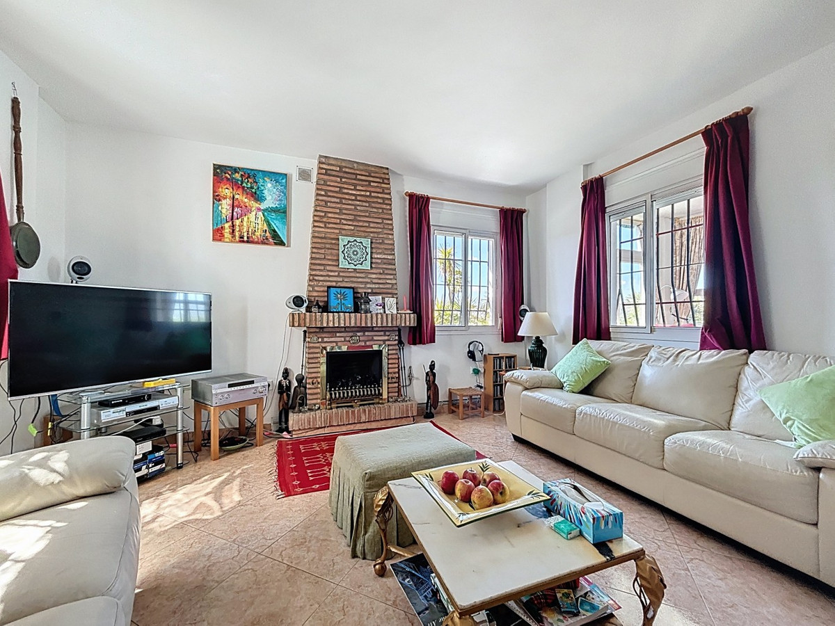 Huis te koop in Canillas de Aceituno | 5 slaapkamers H5026897