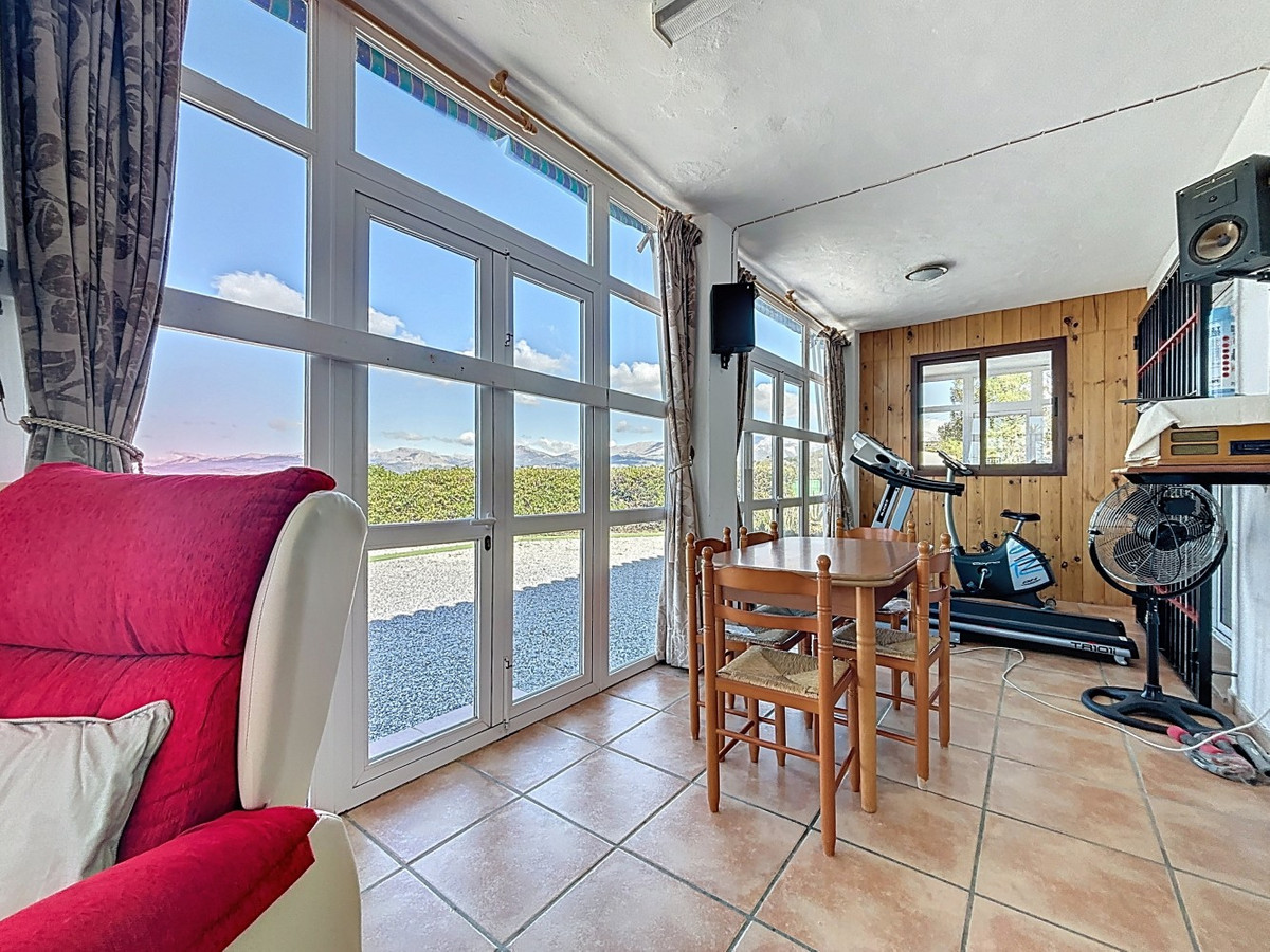 Huis te koop in Canillas de Aceituno | 5 slaapkamers H5026897