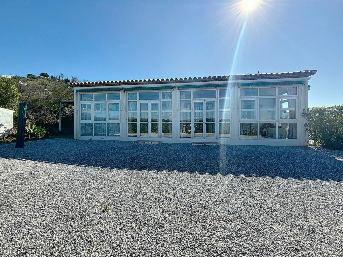 Huis te koop in Canillas de Aceituno | 5 slaapkamers H5026897