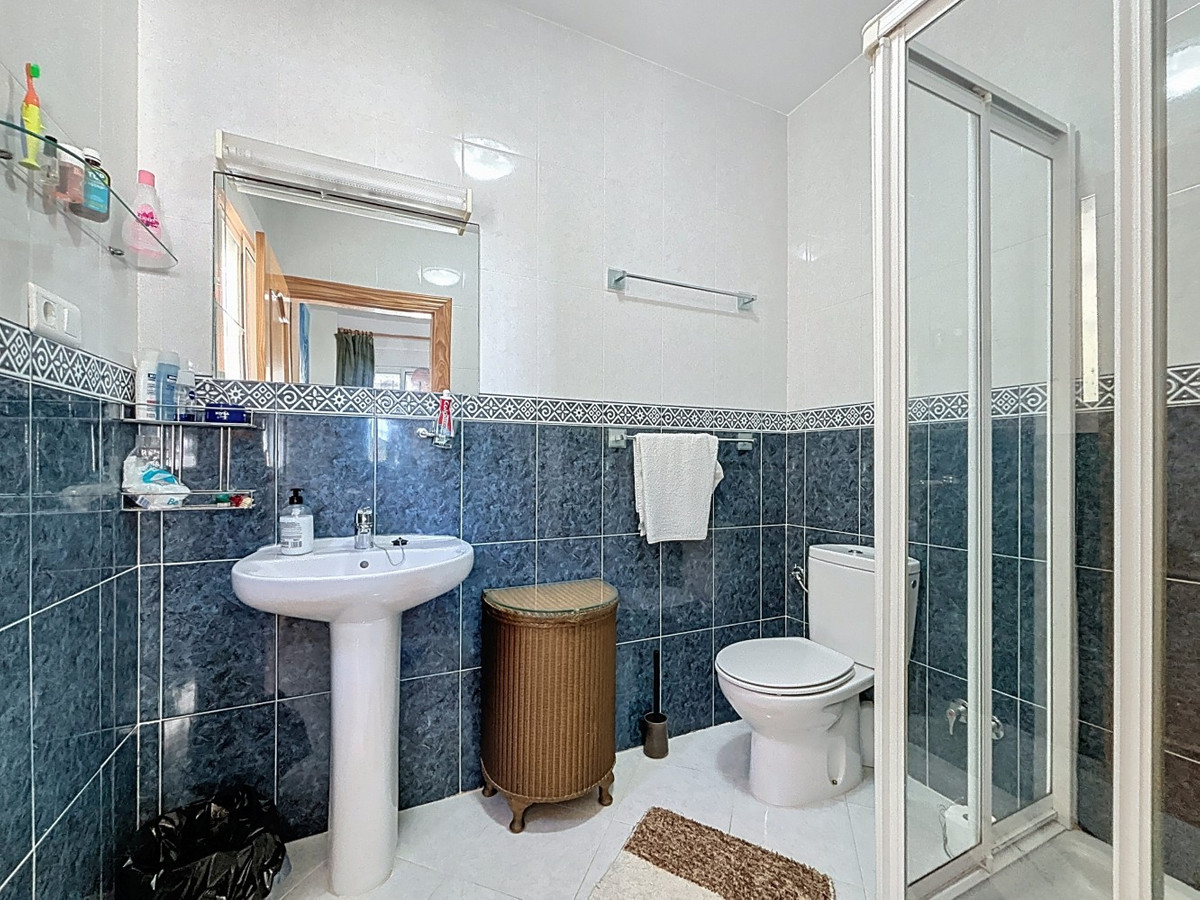 Huis te koop in Canillas de Aceituno | 5 slaapkamers H5026897