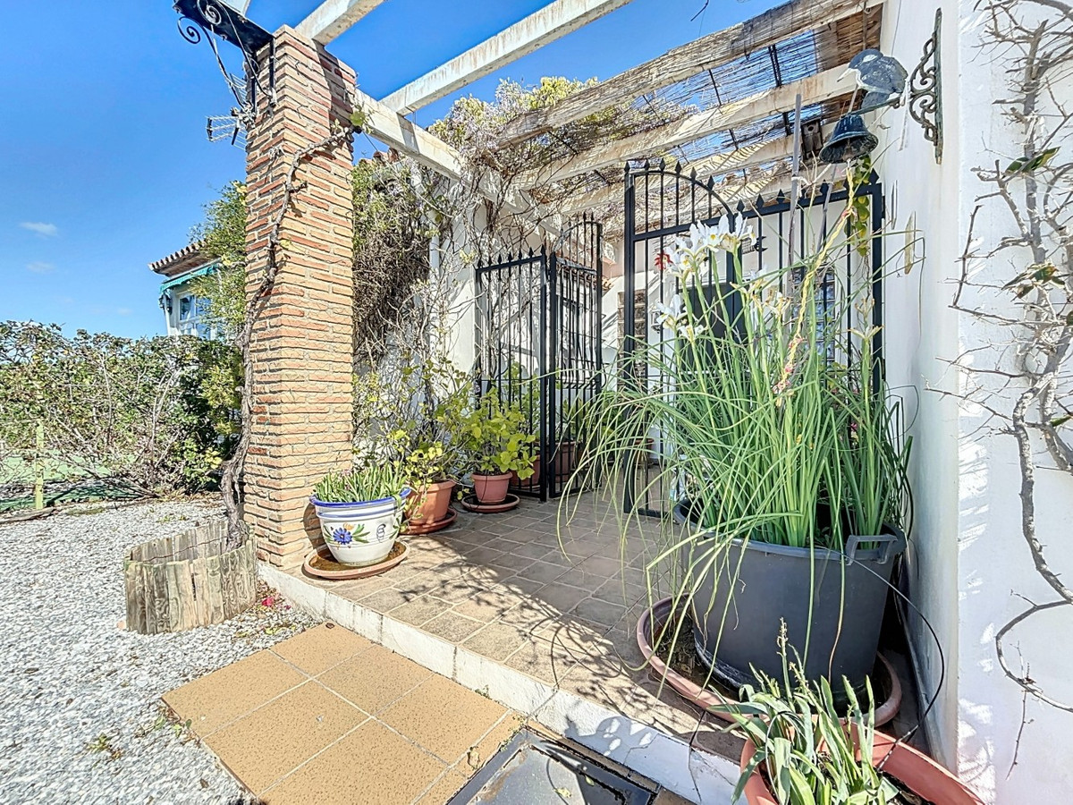 Huis te koop in Canillas de Aceituno | 5 slaapkamers H5026897