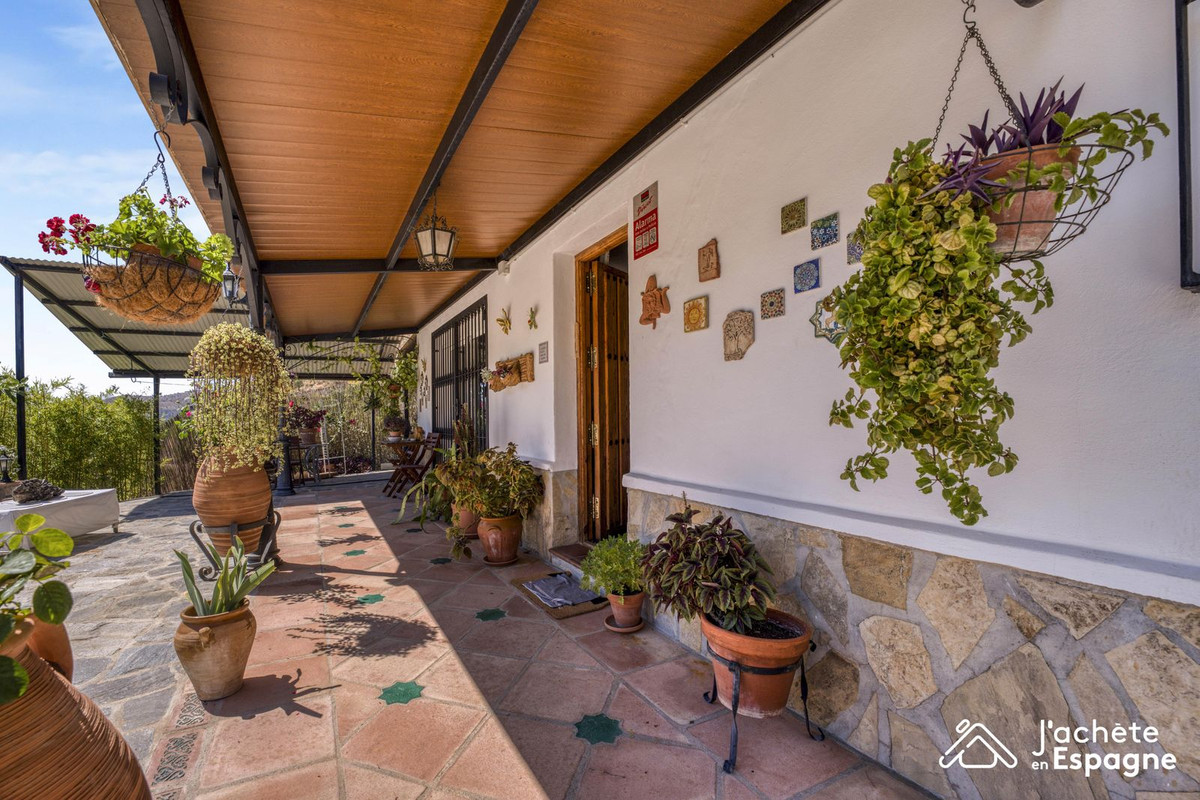 Huis te koop in Canillas de Aceituno | 4 slaapkamers H5167561