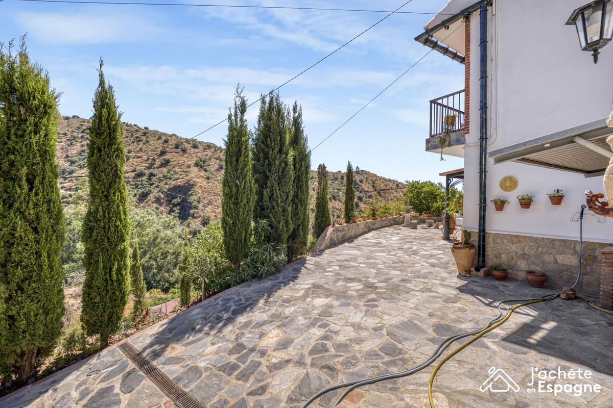 Huis te koop in Canillas de Aceituno | 4 slaapkamers H5167561