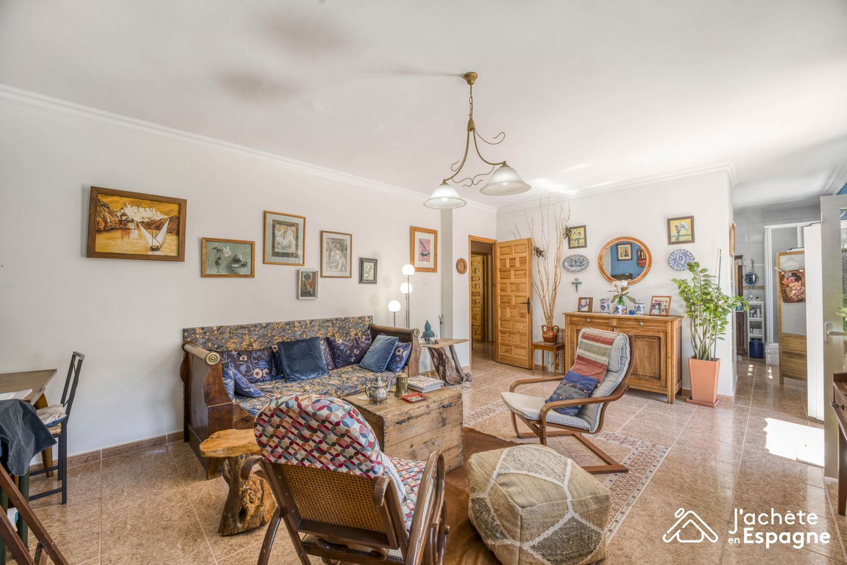 Huis te koop in Canillas de Aceituno | 4 slaapkamers H5167561