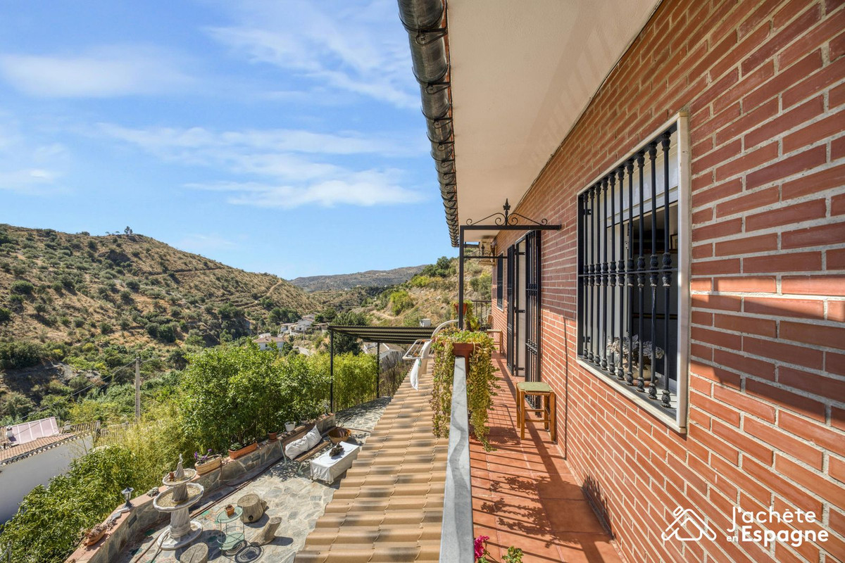 Huis te koop in Canillas de Aceituno | 4 slaapkamers H5167561