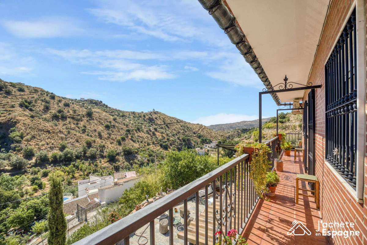 Huis te koop in Canillas de Aceituno | 4 slaapkamers H5167561