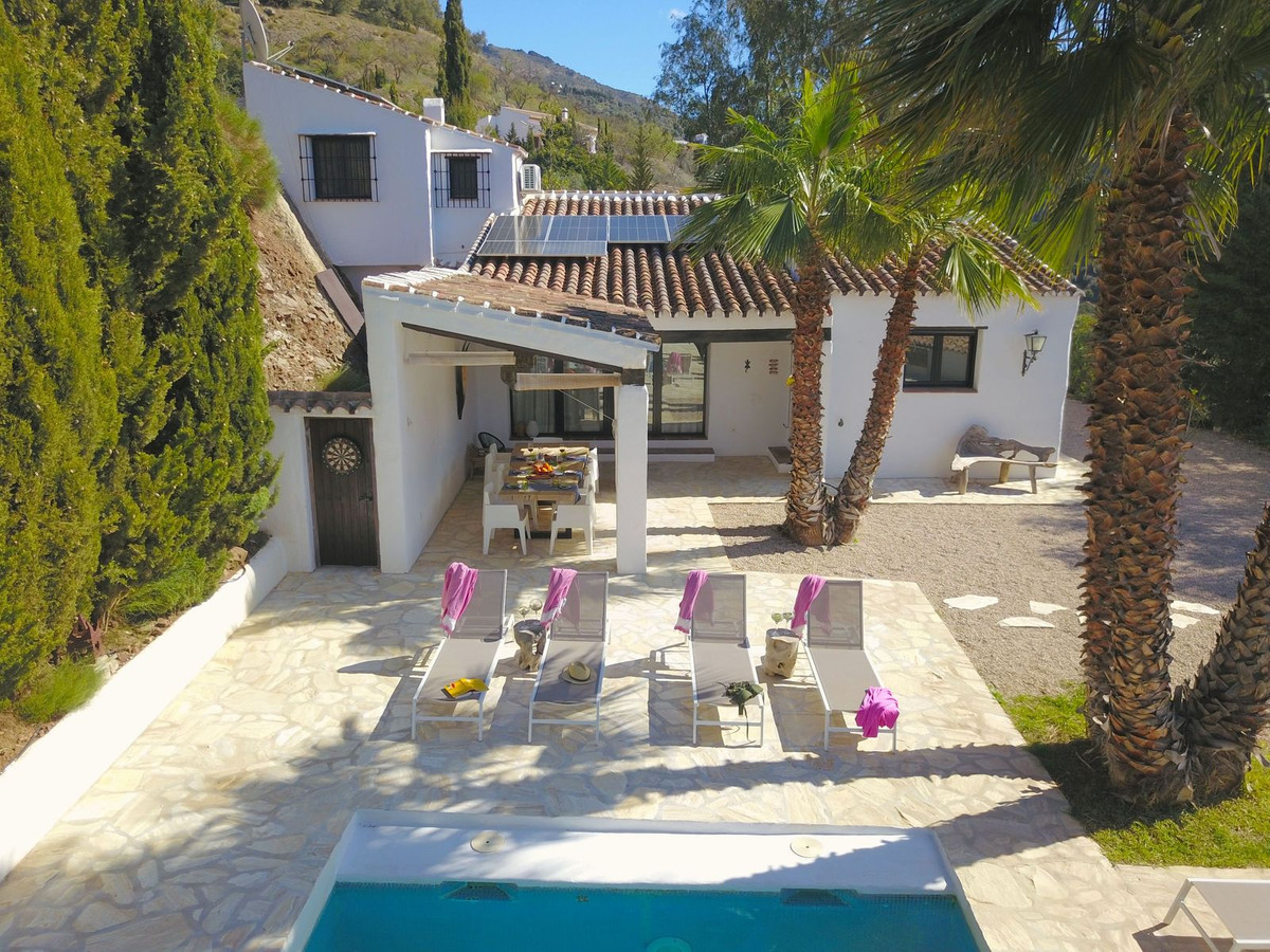 Huis te koop in Canillas de Aceituno | 4 slaapkamers H5195092