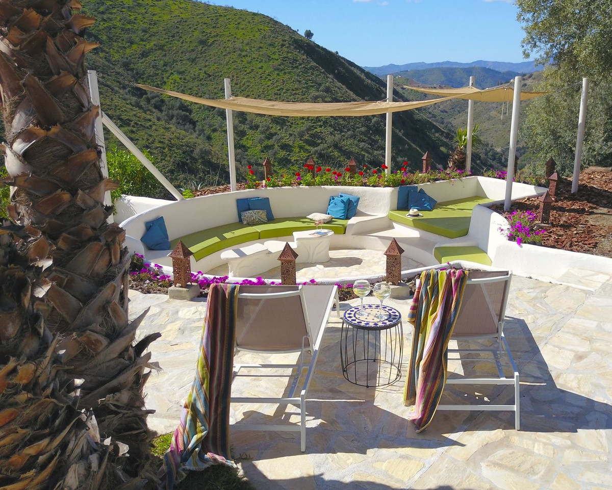 Huis te koop in Canillas de Aceituno | 4 slaapkamers H5195092