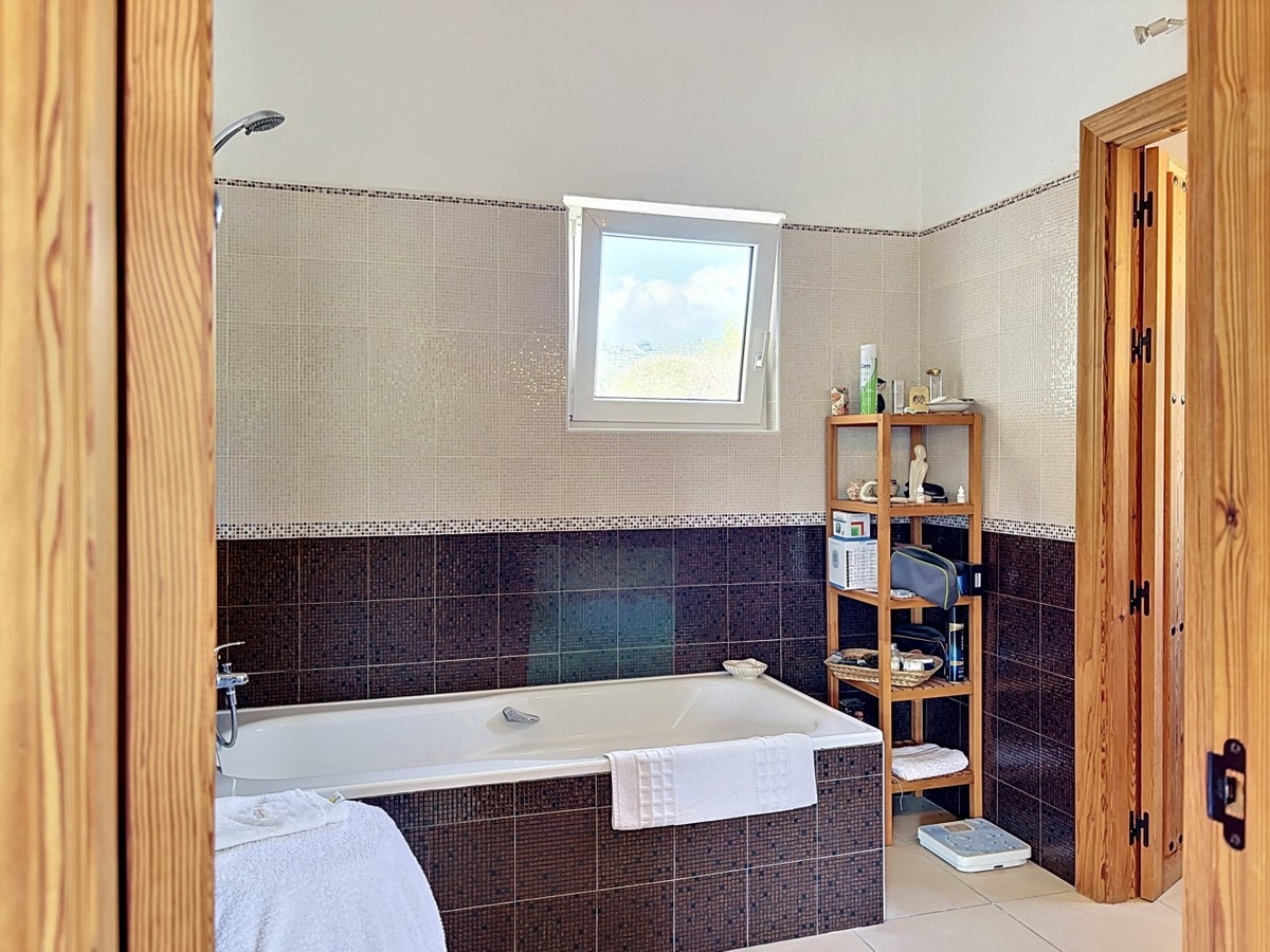 Property main view 27