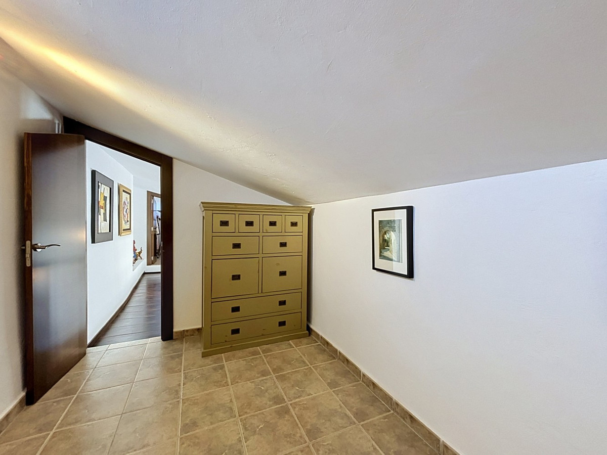 Property main view 34