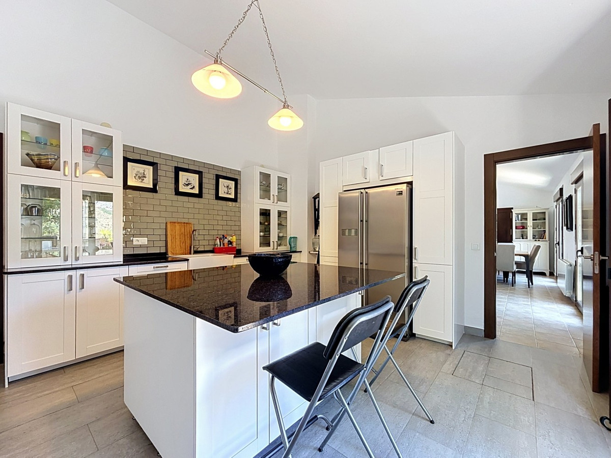 Property main view 36