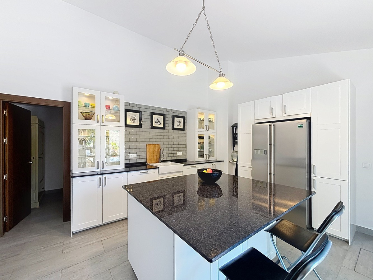 Property main view 40