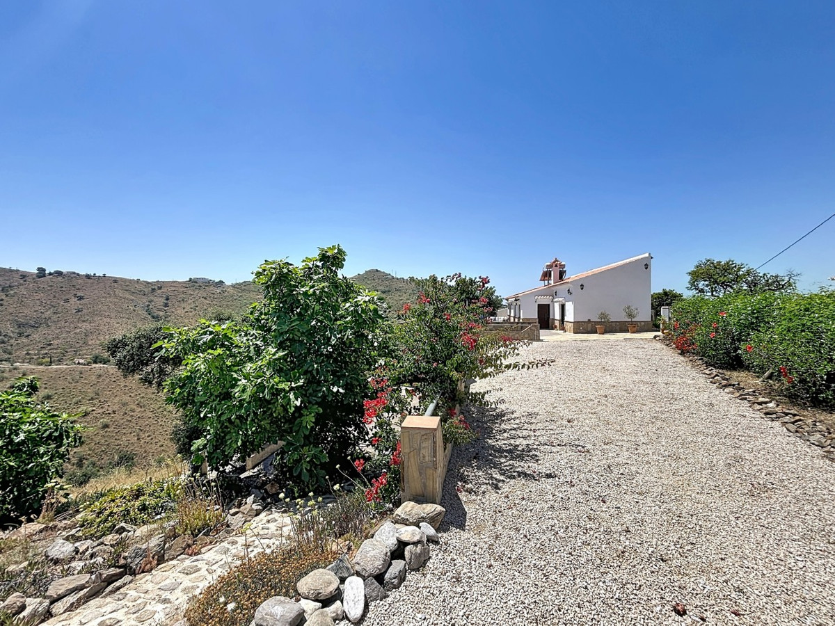Property main view 48