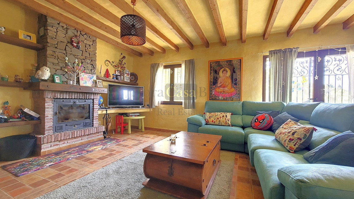 Huis te koop in Canillas de Albaida | 4 slaapkamers H4773520