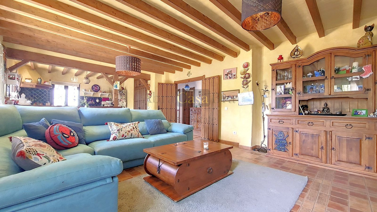 Huis te koop in Canillas de Albaida | 4 slaapkamers H4773520