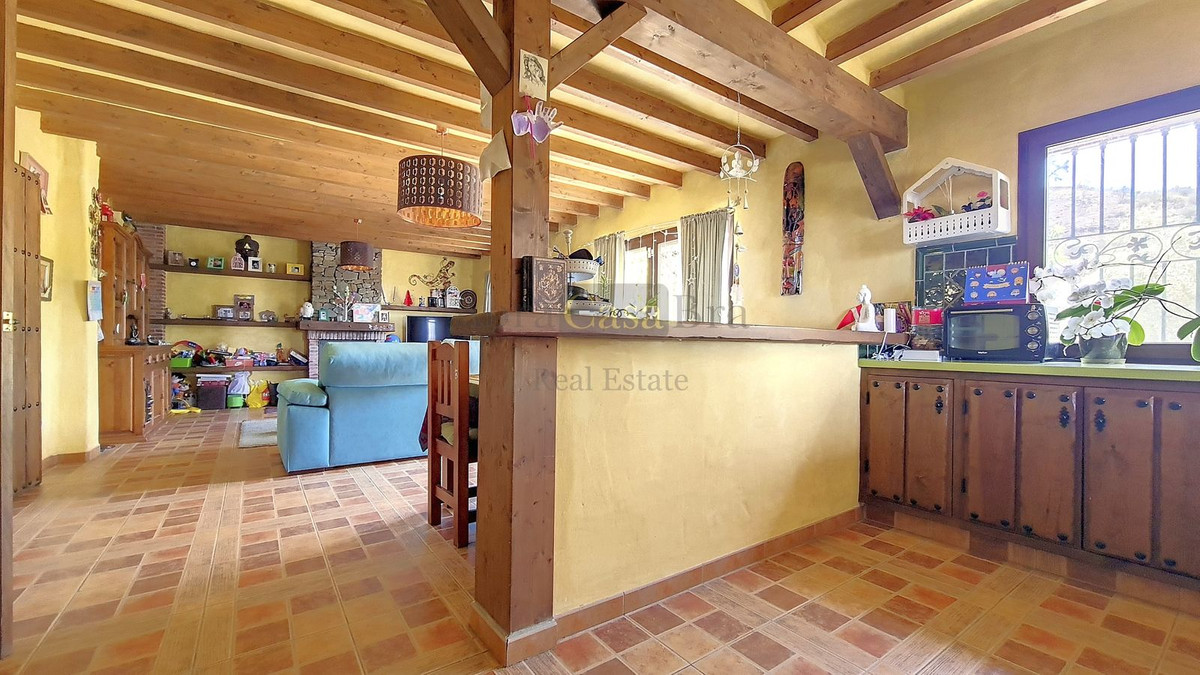 Huis te koop in Canillas de Albaida | 4 slaapkamers H4773520