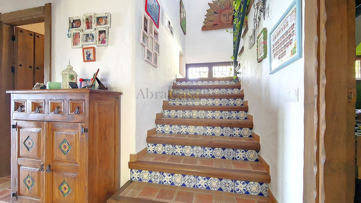 Huis te koop in Canillas de Albaida | 4 slaapkamers H4773520