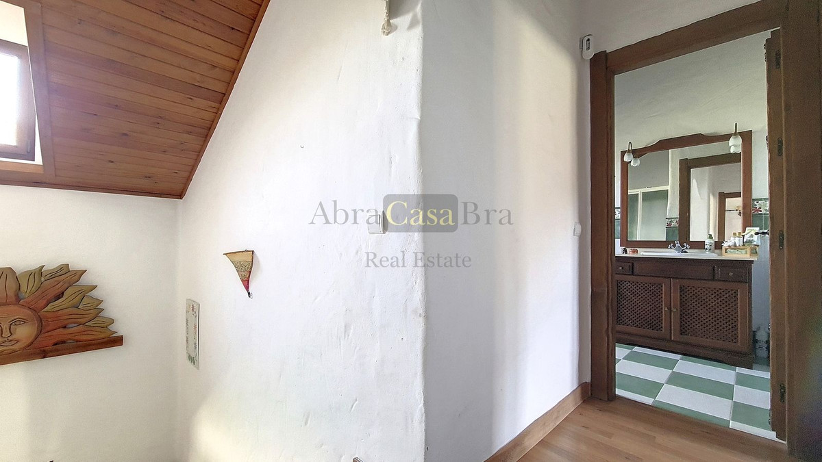 Huis te koop in Canillas de Albaida | 4 slaapkamers H4773520