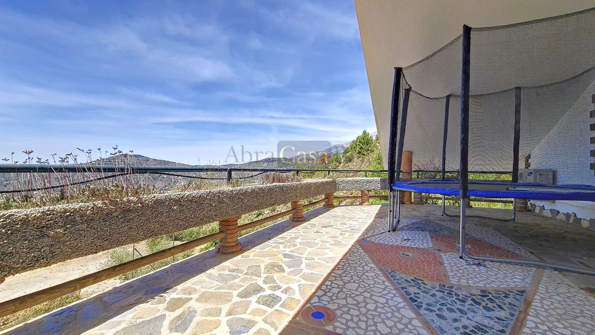 Huis te koop in Canillas de Albaida | 4 slaapkamers H4773520