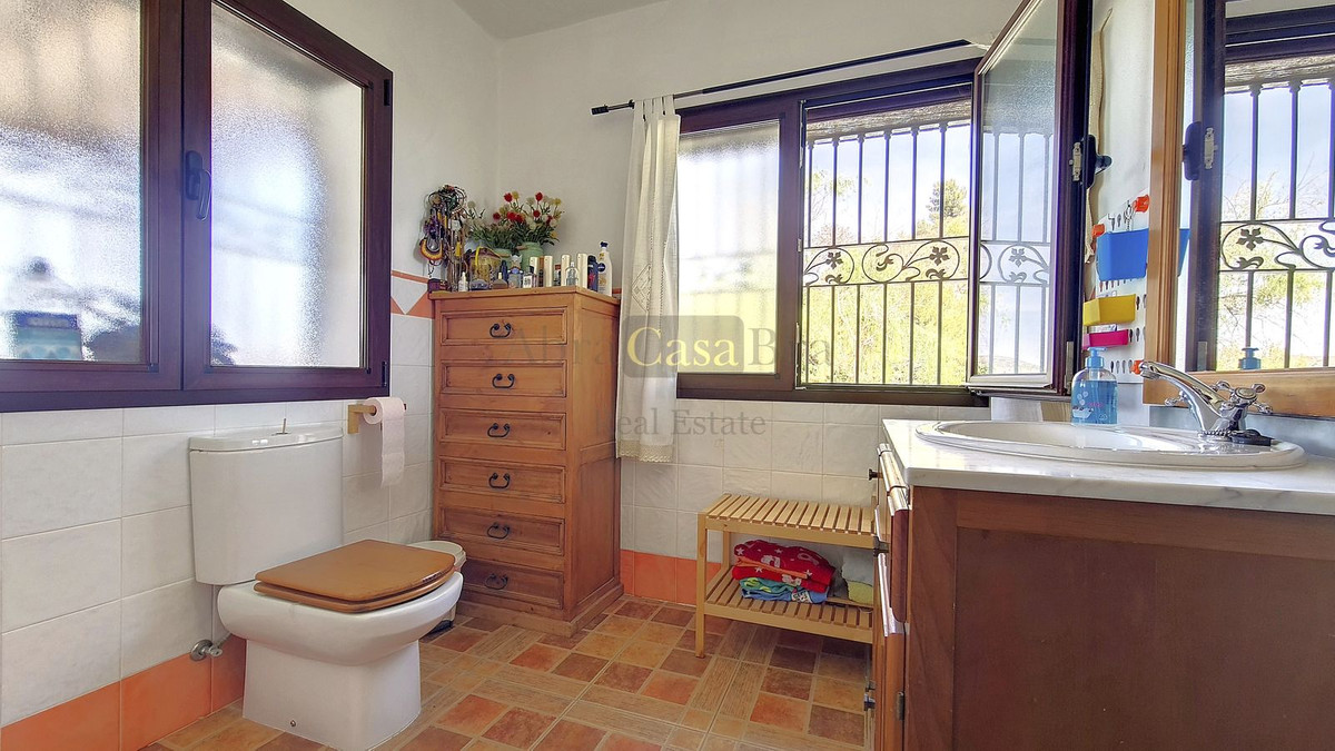 Huis te koop in Canillas de Albaida | 4 slaapkamers H4773520
