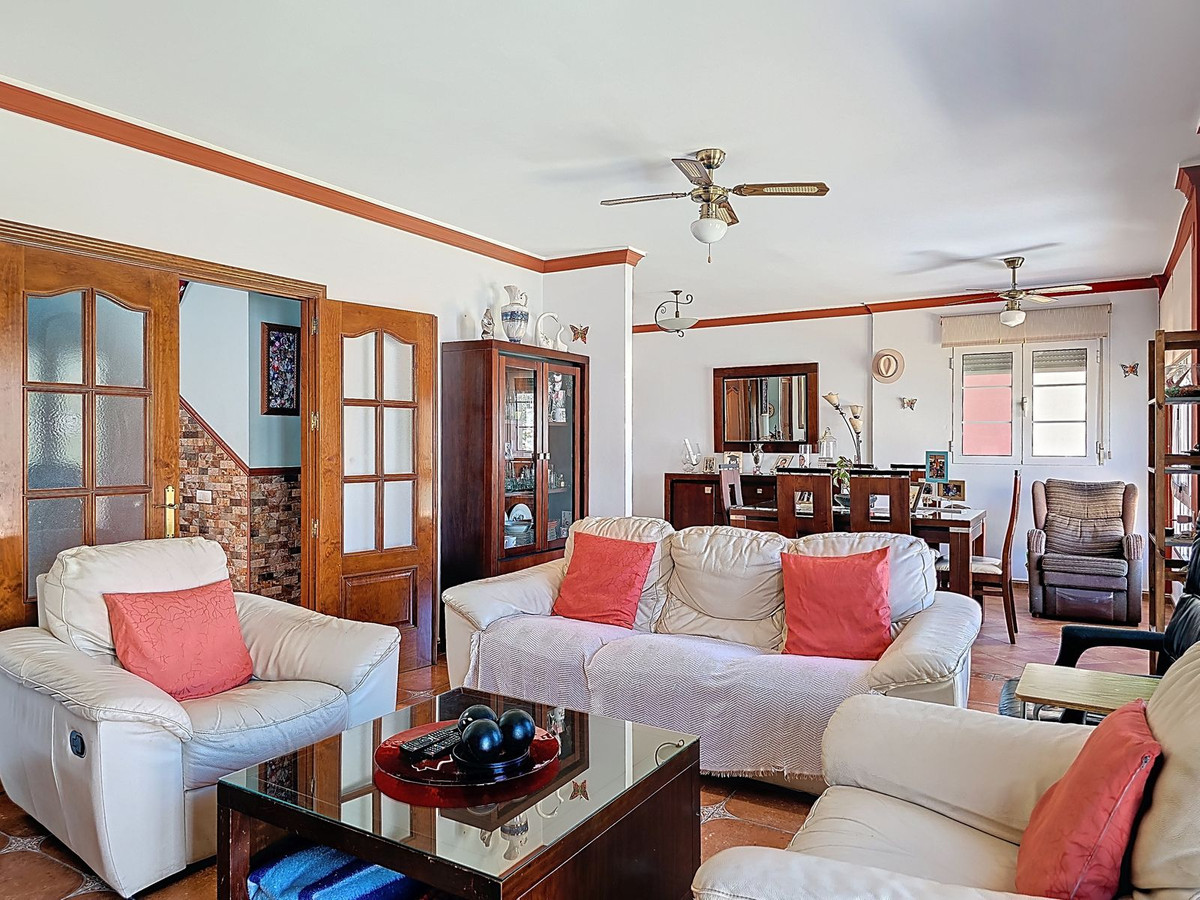 Huis te koop in Canillas de Albaida | 4 slaapkamers H4989742